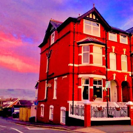 Greylands Guest House Llandrindod Wells Kültér fotó