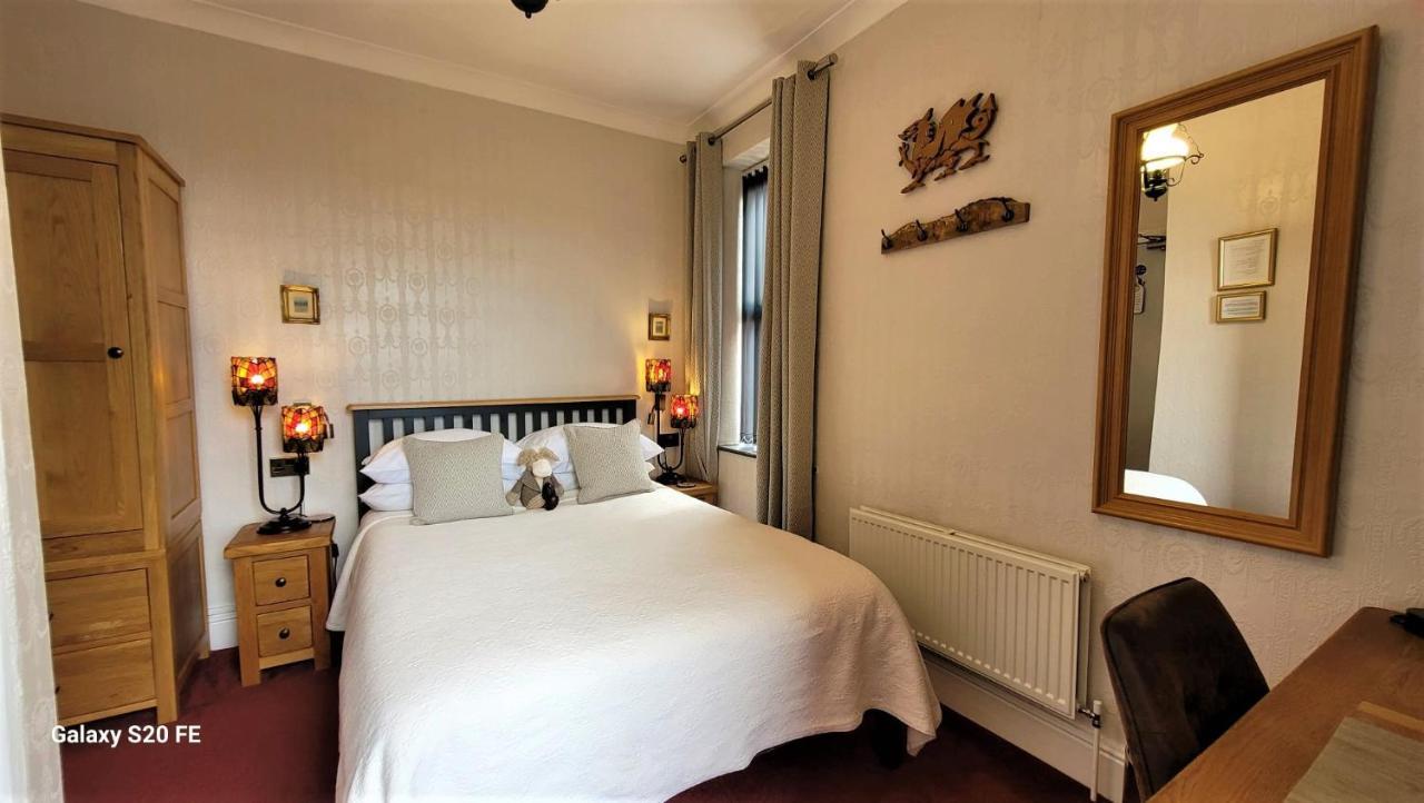 Greylands Guest House Llandrindod Wells Kültér fotó