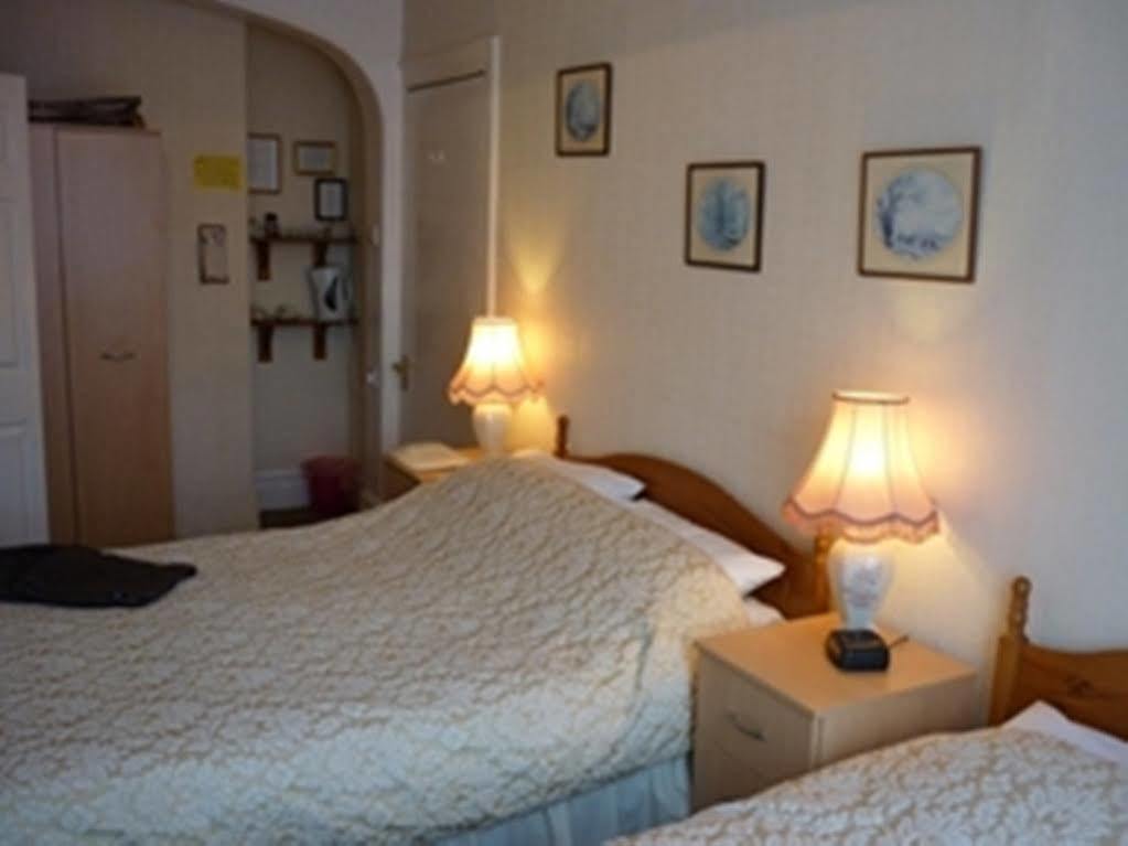 Greylands Guest House Llandrindod Wells Kültér fotó